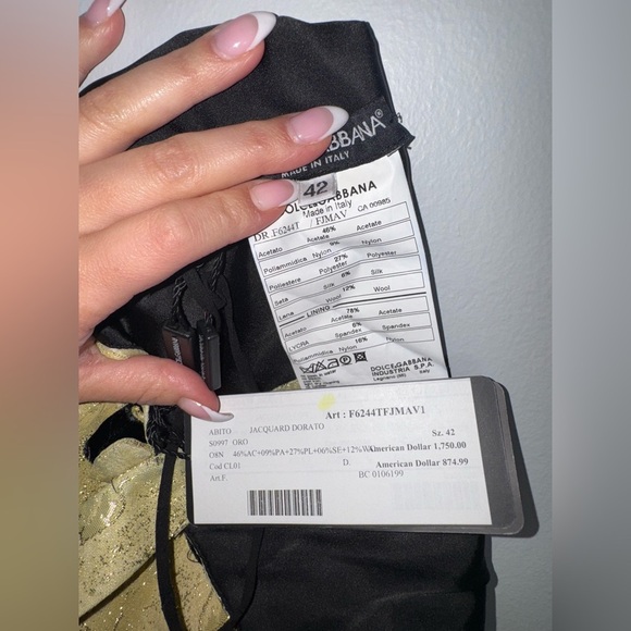 Dolce & Gabbana NWT Jacquard Dorato Dress in Gold/ Size 6 - Picture 6 of 7